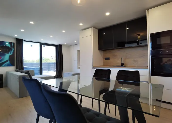 וילה Emperor סרימה